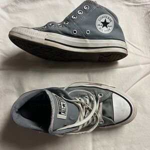Grey converse